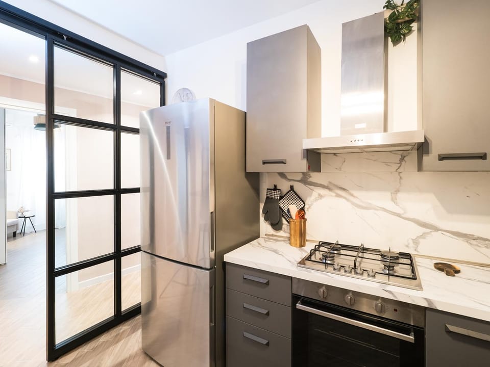 Kitchen or kitchenette, dishwasher, minibar, oven, pet friendly, stove