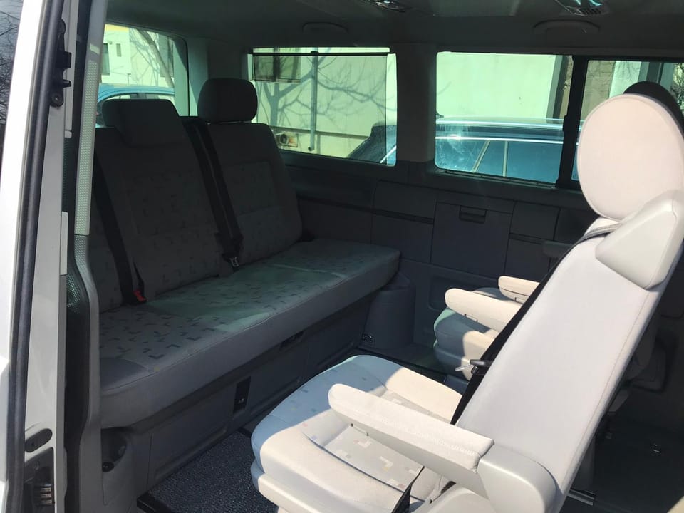 Mona Apartment Taxi#Airport #PARKING#BUCHAREST#THERME Apartment in Romania