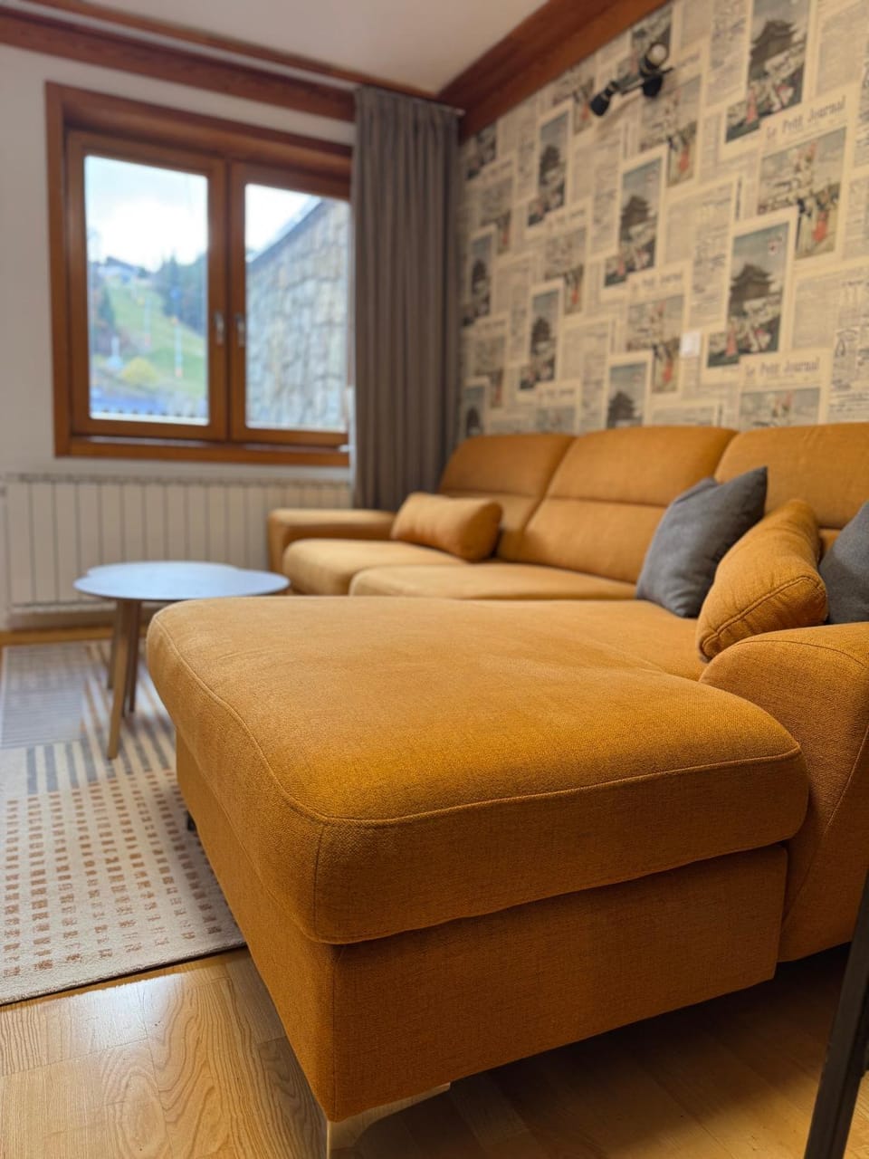 Bed, Living room, Seating area