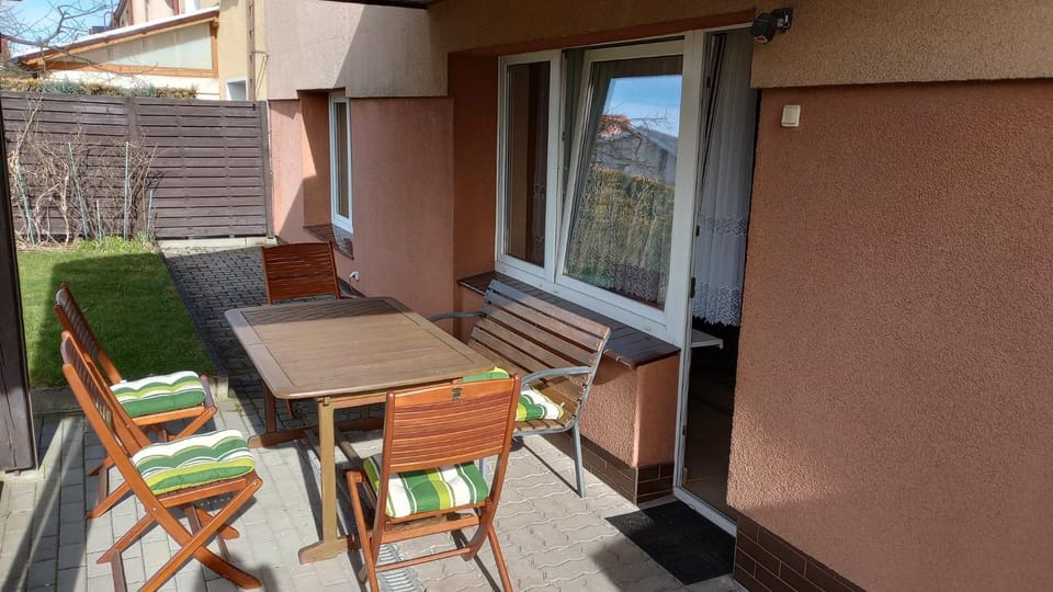 Patio, Balcony/Terrace