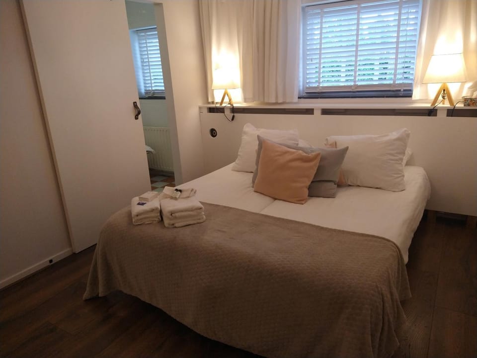 B&B-Hotel de Joremeinshoeve Hotel in South Holland (province)