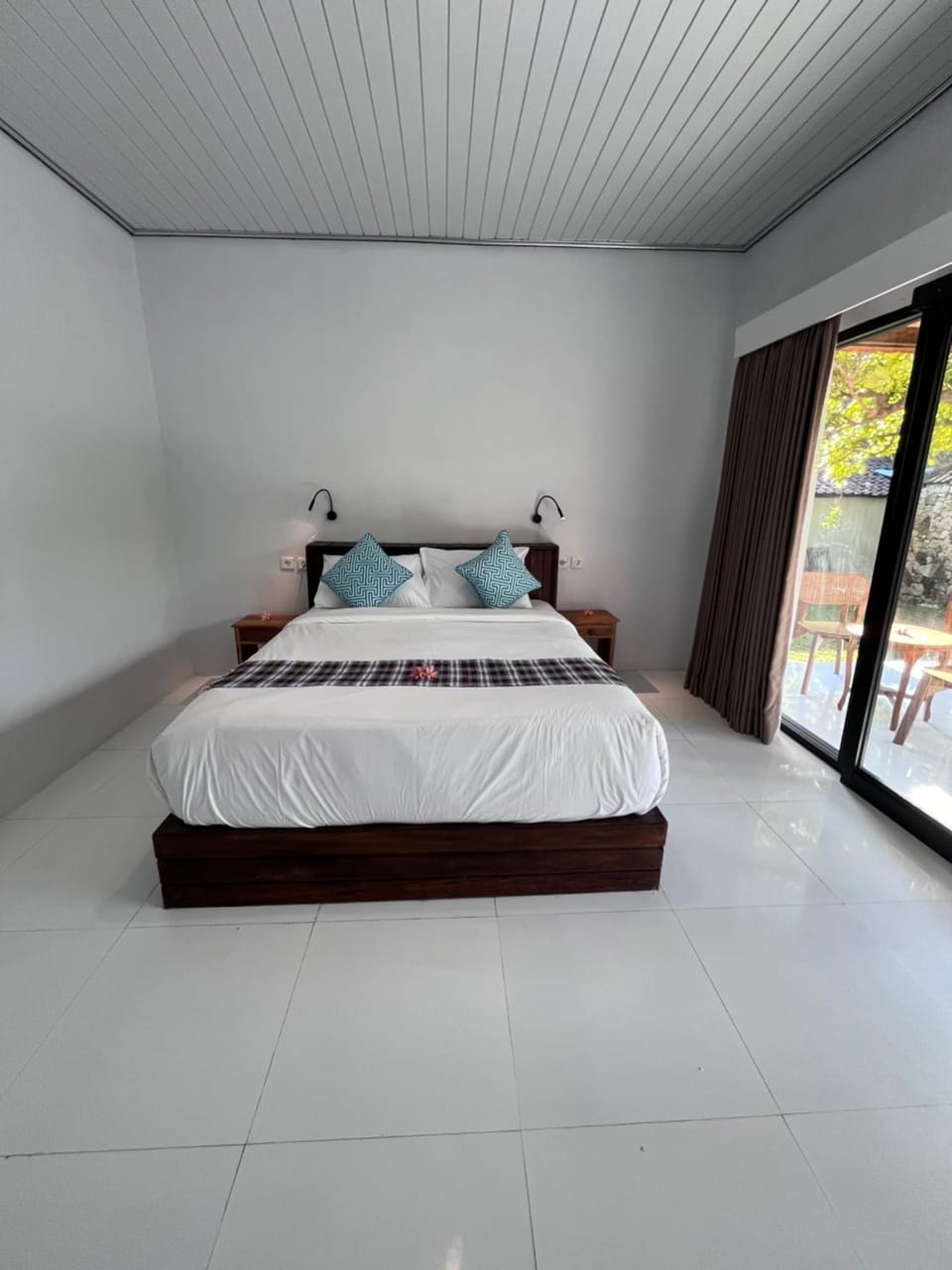 Ceningan Cliff Cottages Bed and Breakfast in Nusapenida