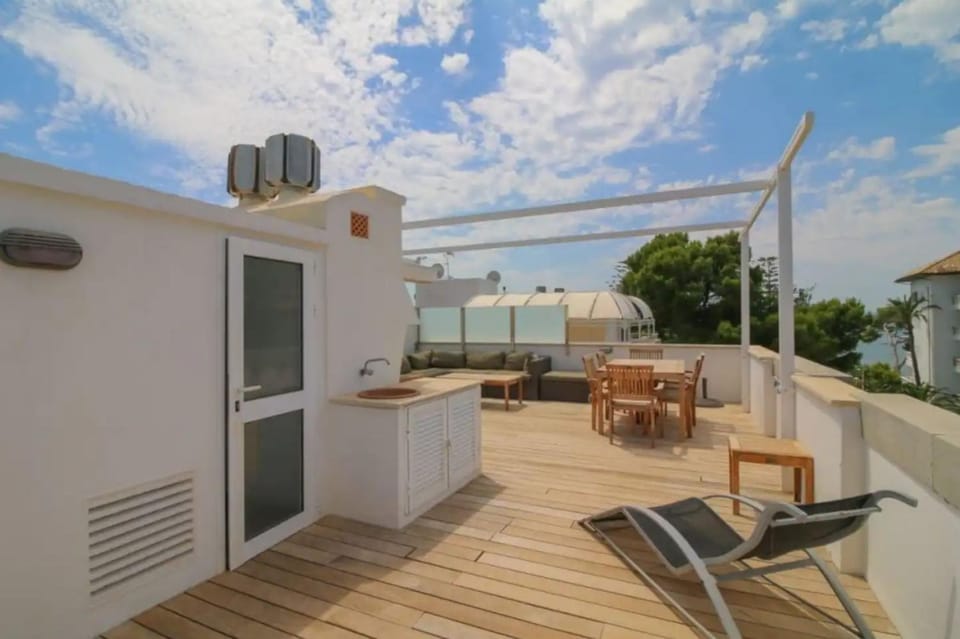 Balcony/Terrace, Dining area