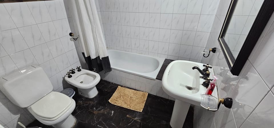 Shower, Toilet, Bathroom, Bath, bidet