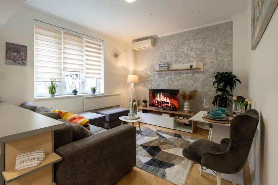 Train 23 Apartment in Belgrade