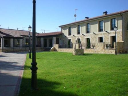Alojamiento Rural La Henera Hotel in Castile and León