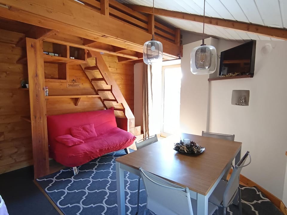 Appartement cosy 4 pers, proche pistes et commerces, Montgenèvre - FR-1-445-202 Apartment in Montgenèvre