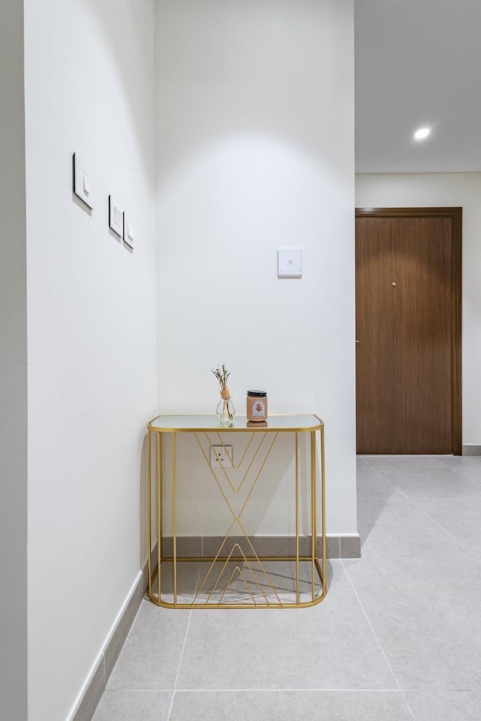 Modern 1 BR with Sea View - Minutes to Dubai Mall, Downtown Dubai Apartment in Dubai