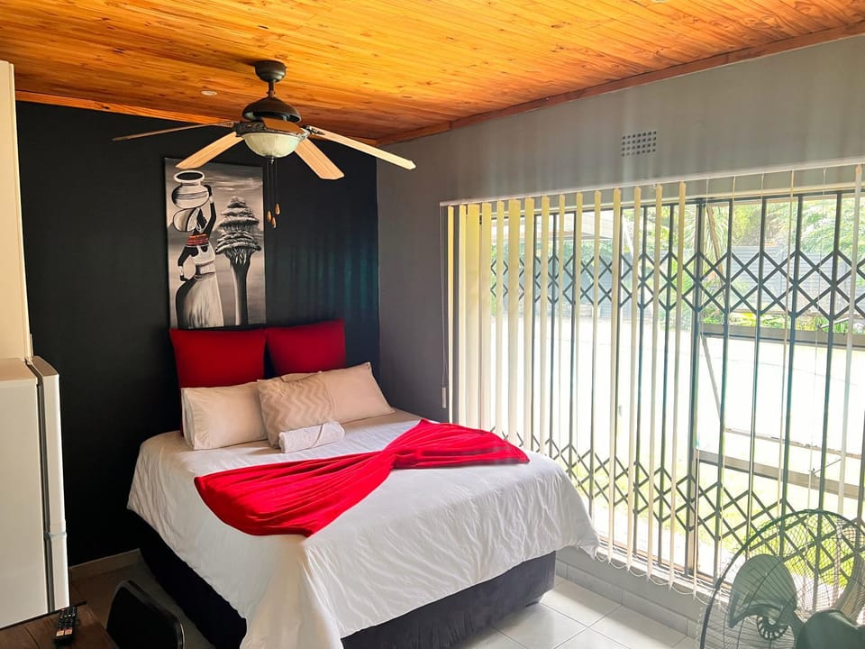 OGL Guesthouse Bed and Breakfast in Gauteng