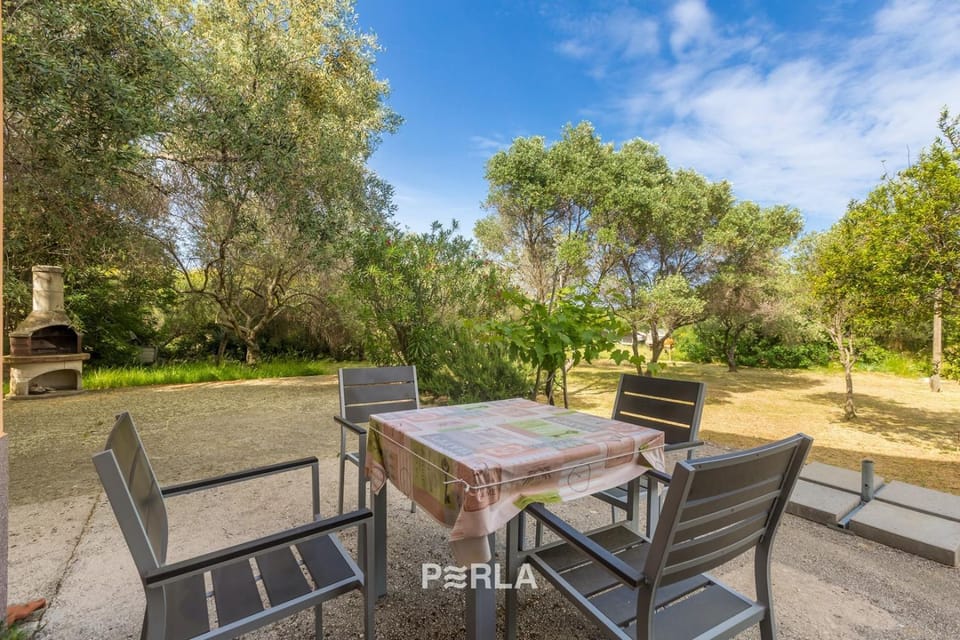 House ALEXANDRA in Nerezine in a quiet location on Losinj island Bed and Breakfast in Nerezine