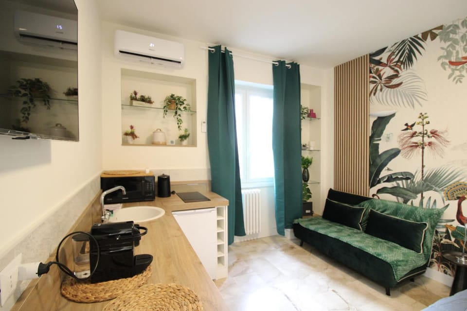 MilanRentals - Rainforest Apartment in Milan