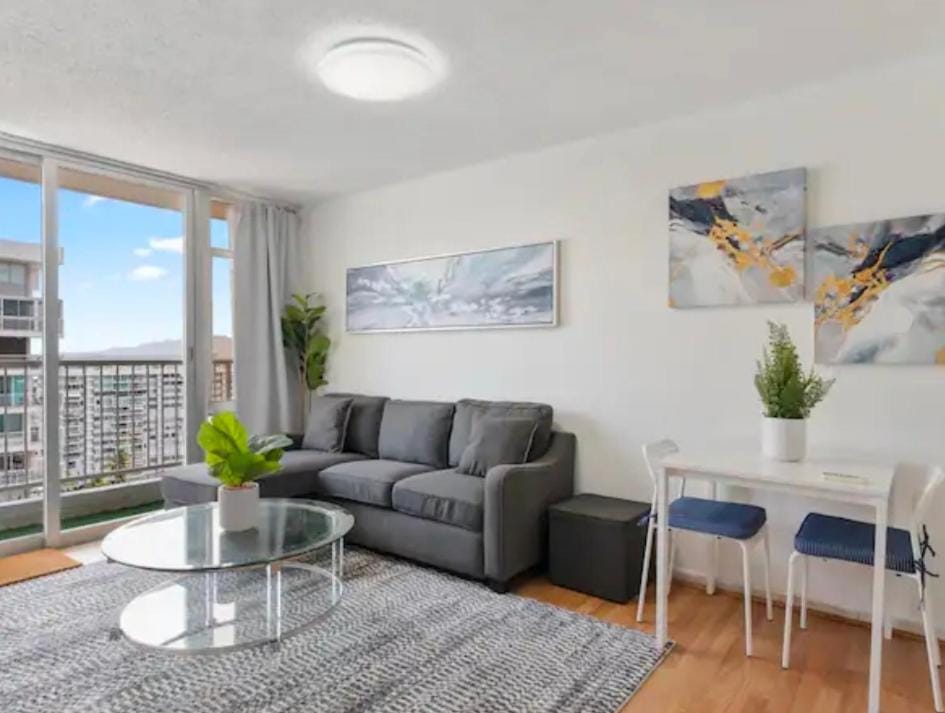 Coral Beach Studio w/ Ocean View Apartment in Carolina