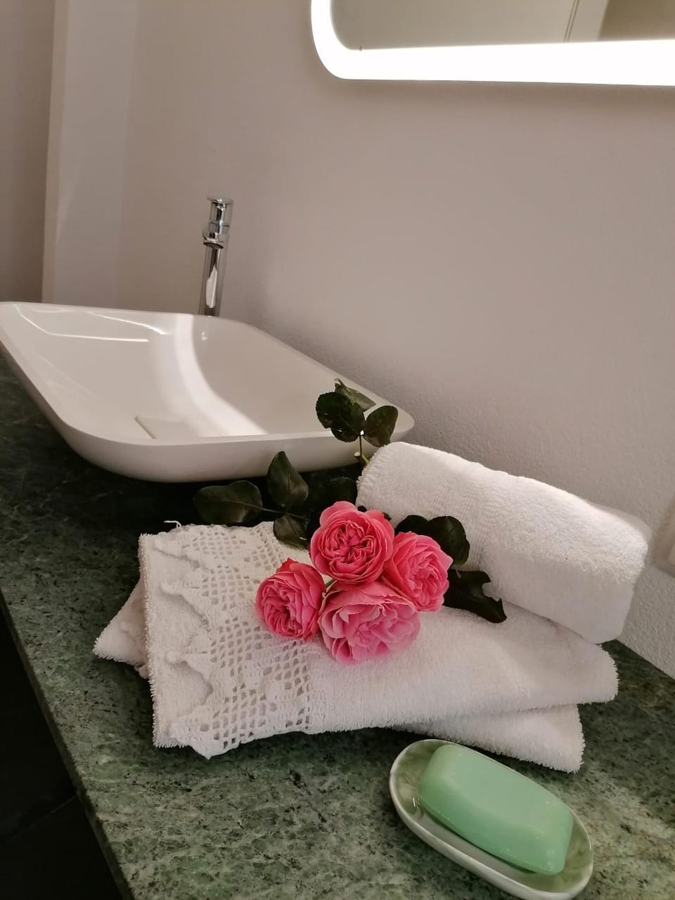 Bathroom, towels