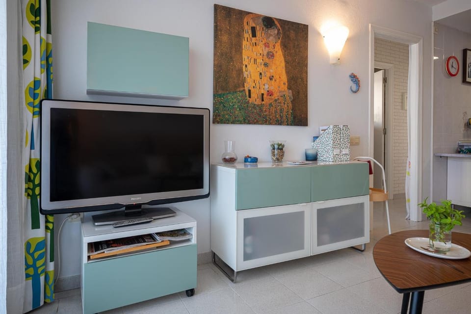 TV and multimedia, Living room