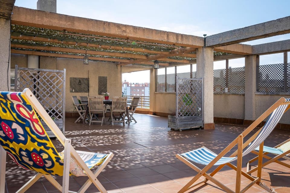 Balcony/Terrace, sunbed