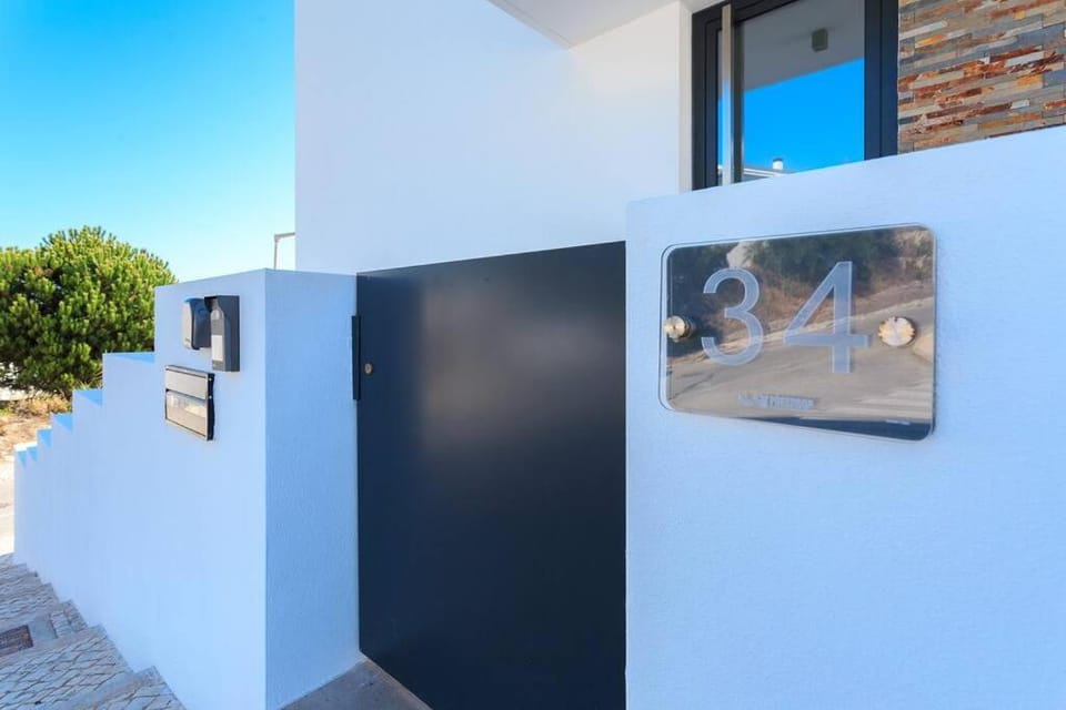 Villa uitzicht baai met jacuzzi Villa in Portugal
