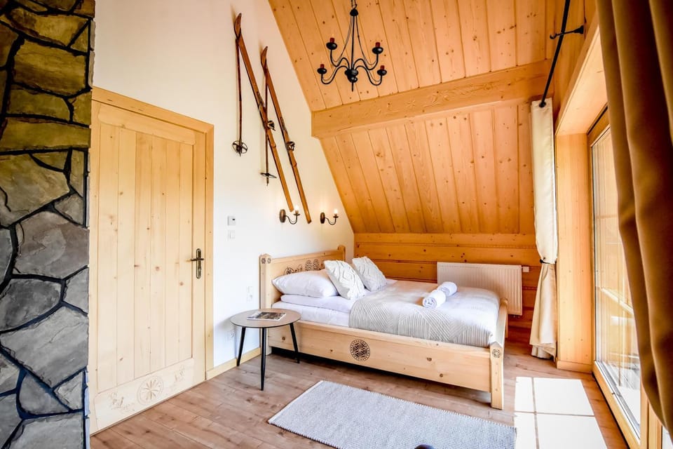 Jagodowa Osada - domki z balią z hydromasażem blisko term Chalet in Lesser Poland Voivodeship