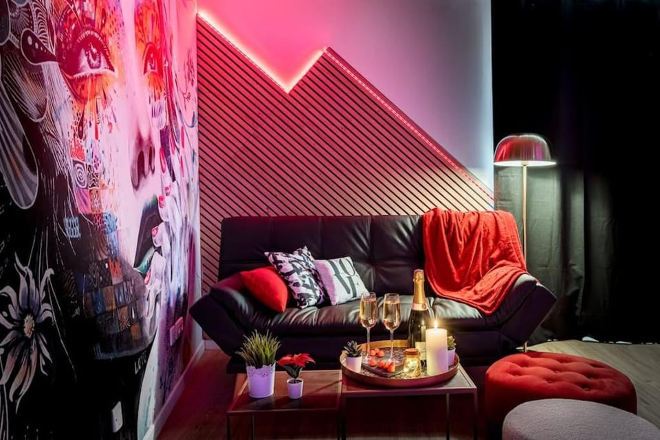 Living room, Seating area