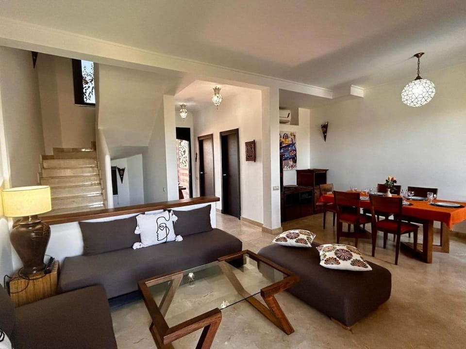 Villa avec piscine chauffée & privée, 3 chambres Apartment in Marrakesh-Safi