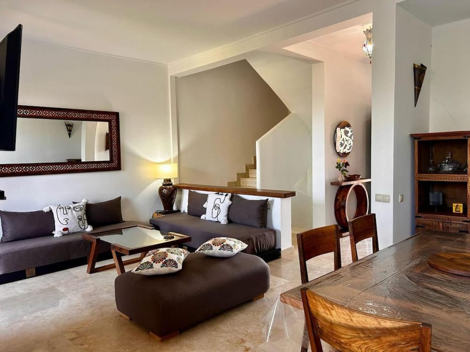 Villa avec piscine chauffée & privée, 3 chambres Apartment in Marrakesh-Safi