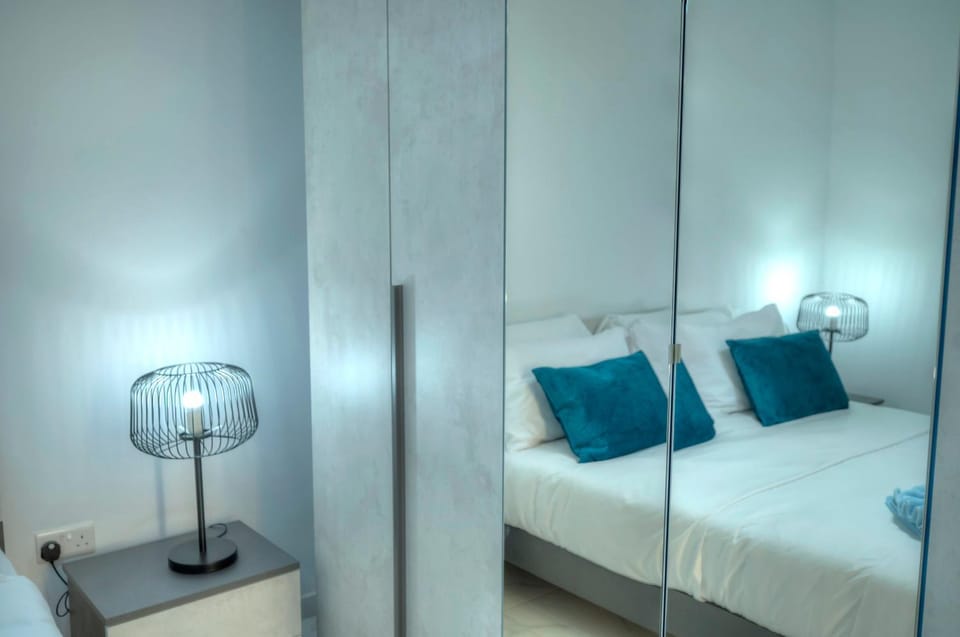Modern & comfy 1 bedroom near seafront PCAL1-2 Apartment in Sliema