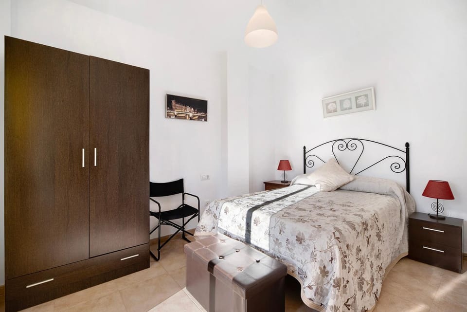 Living room, Bedroom