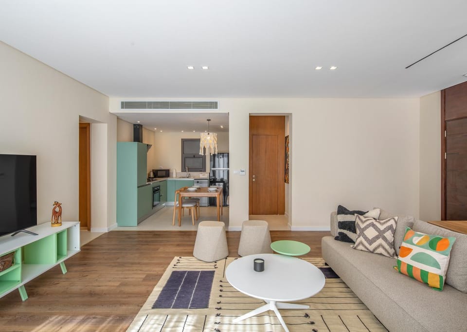 TV and multimedia, Kitchen or kitchenette, Living room