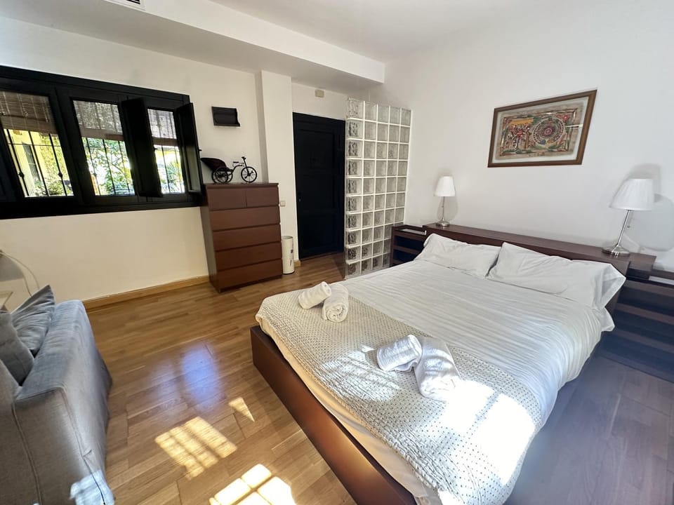 Photo of the whole room