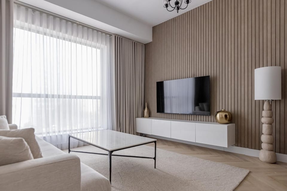 Stylish and elegant 1 bedroom by the JBR beach! Bahar Apartment in Dubai