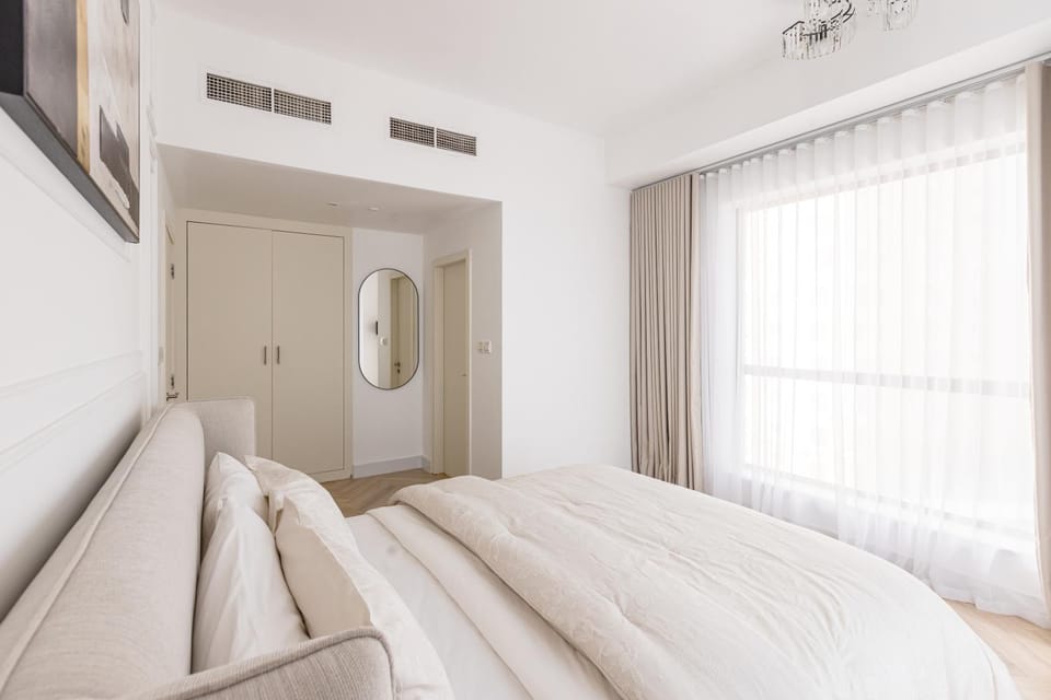 Beautiful 1 bedroom by the JBR beach! Bahar Apartment in Dubai