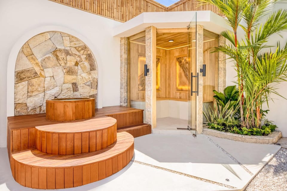 Villa El Gaucho: Brand New 9BDR Prime Location Villa in Kuta
