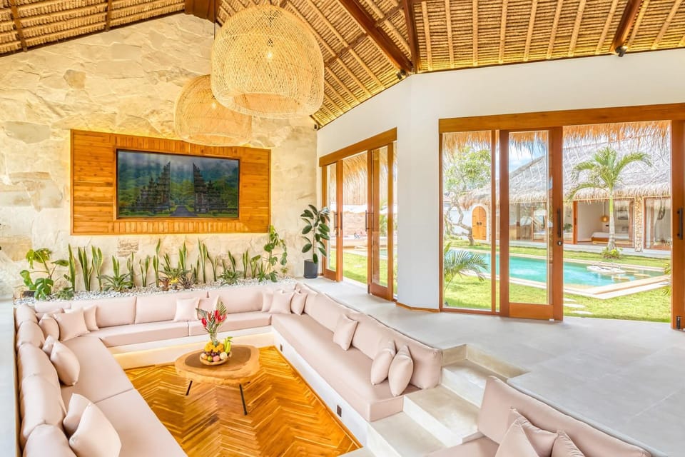 Villa El Gaucho: Brand New 9BDR Prime Location Villa in Kuta