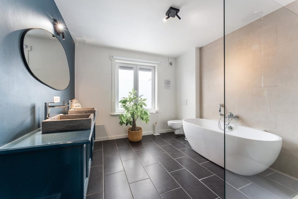 Toilet, Bathroom, Bath, towels