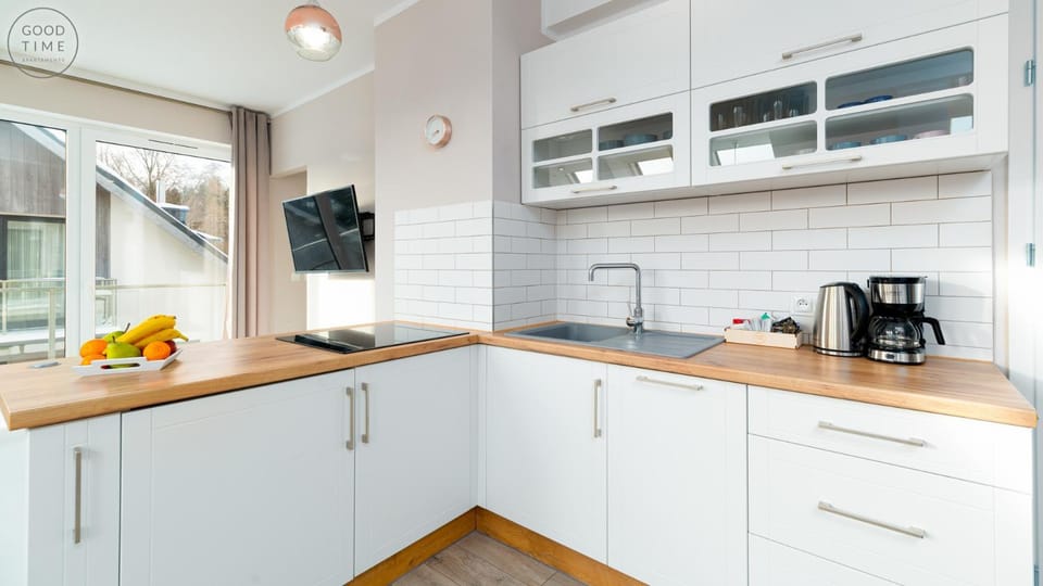 Coffee/tea facilities, Kitchen or kitchenette, minibar