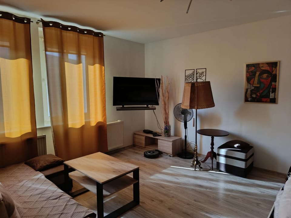 BORNE militaria wygodne mieszkanei dla 5 osób samodzielne zameldowanie, kody w wiadomości przed przyjazdem Apartment in West Pomeranian Voivodeship, Poland