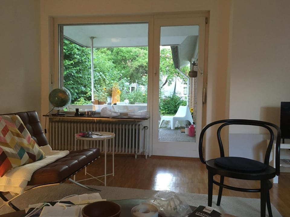 Property building, Living room