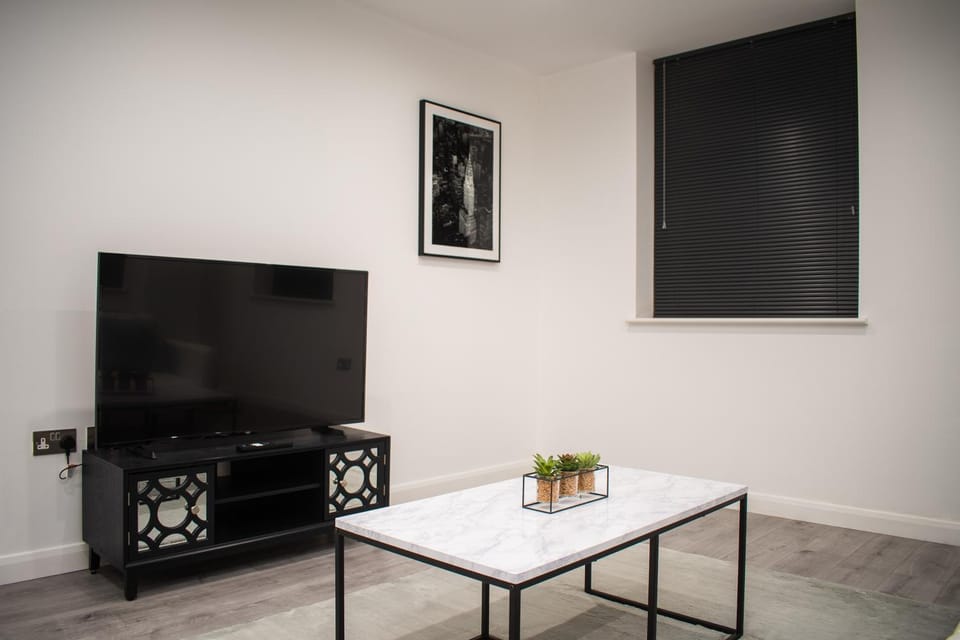 Communal lounge/ TV room, TV and multimedia, Evening entertainment