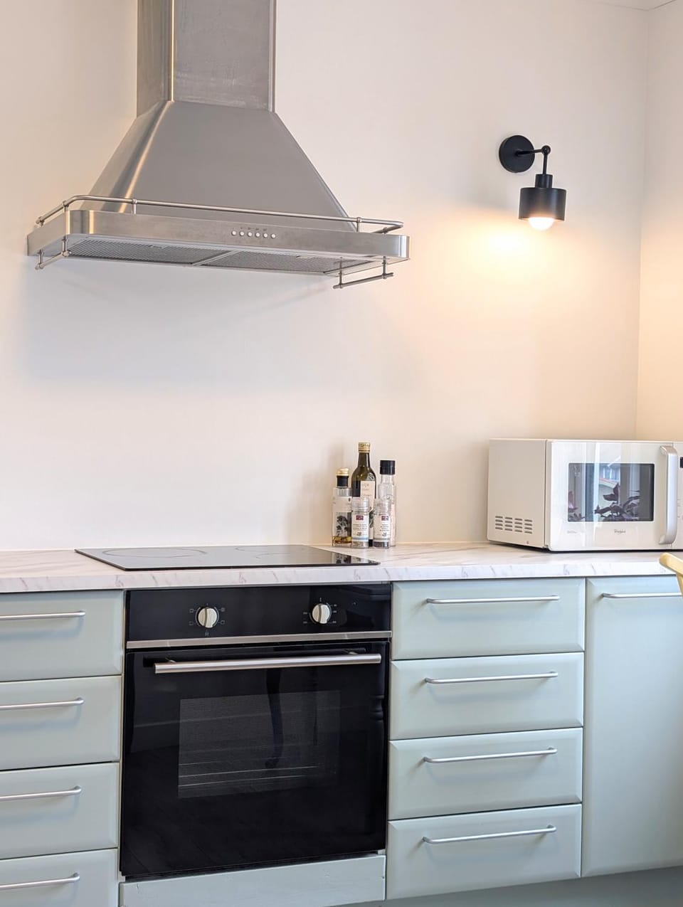 Bellahuset - Charming House in Ulsteinvik city centre House in Vestland