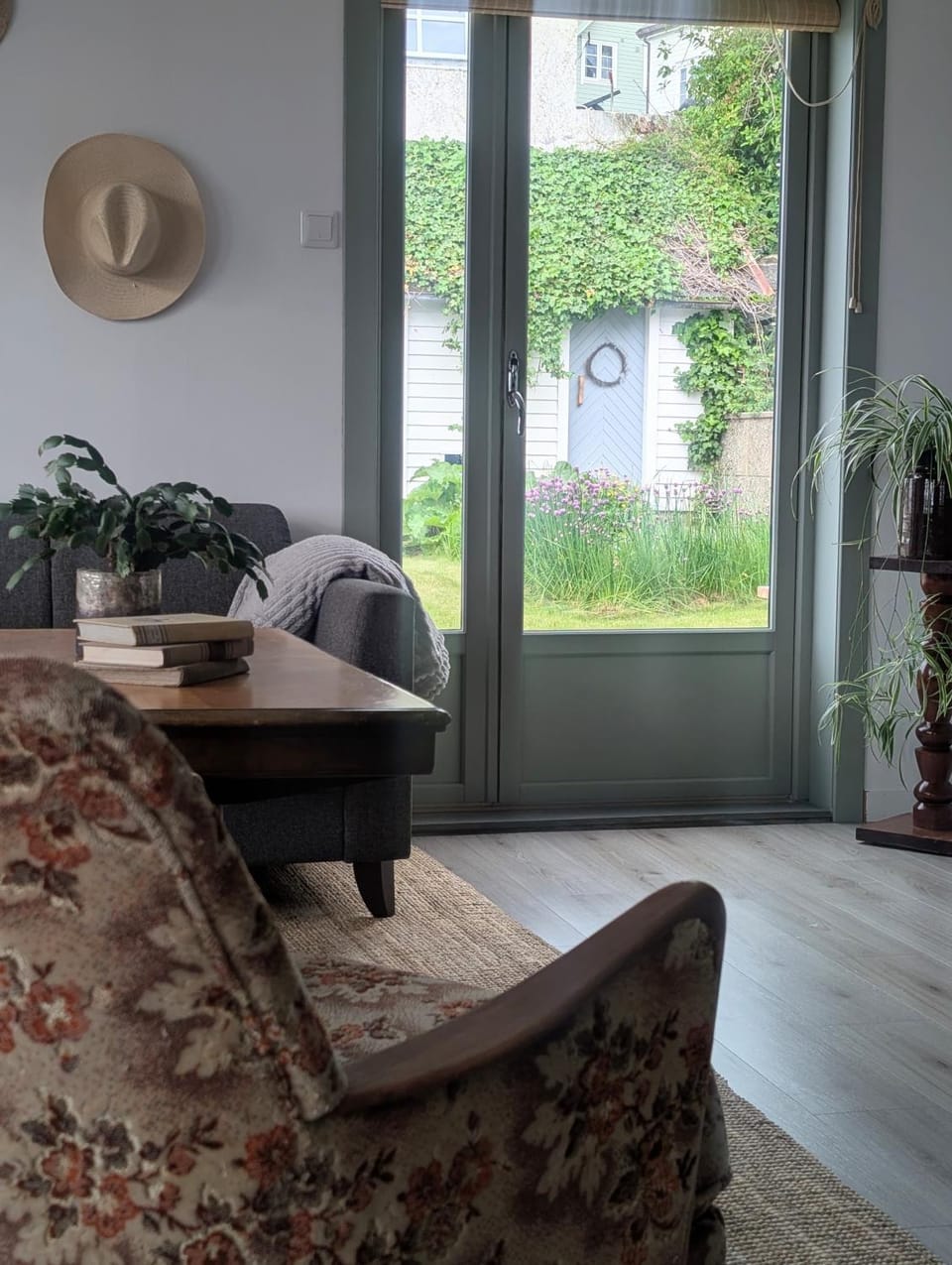 Bellahuset - Charming House in Ulsteinvik House in Vestland