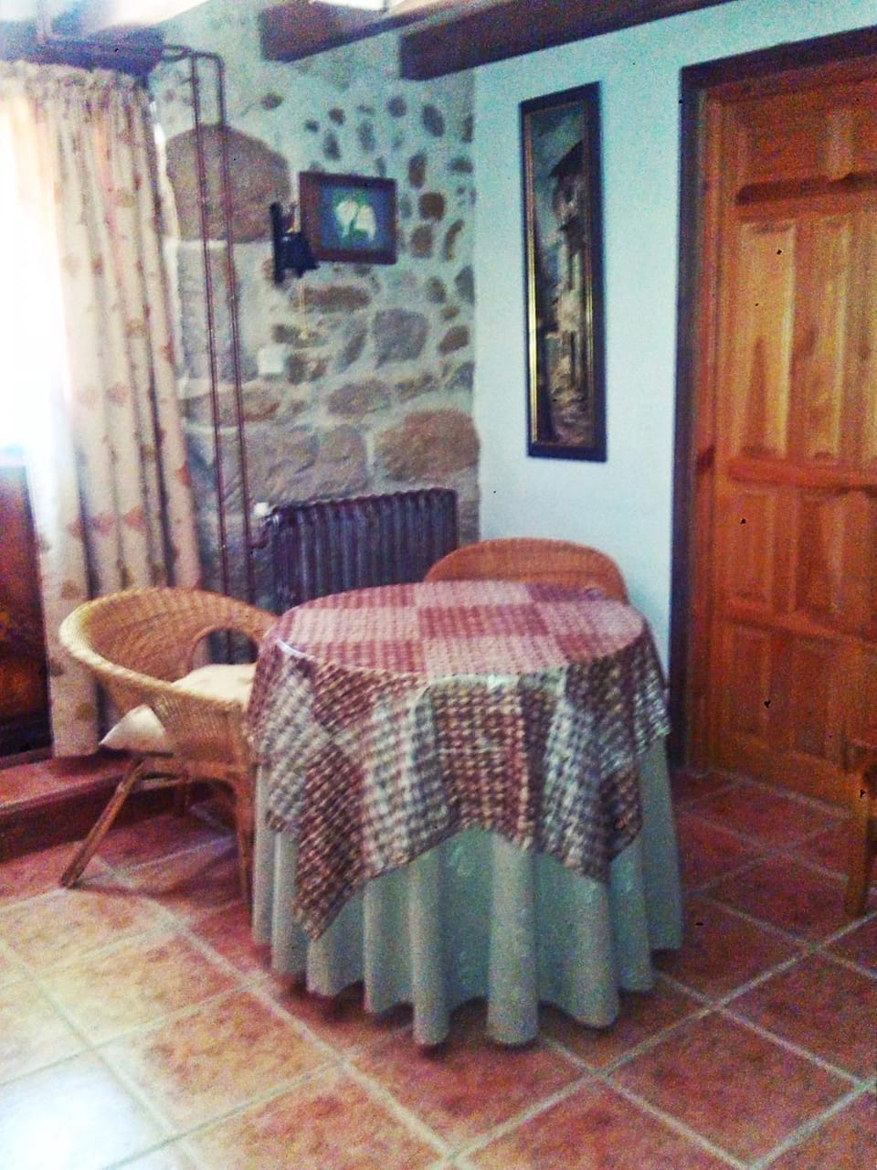 Living room, Area and facilities