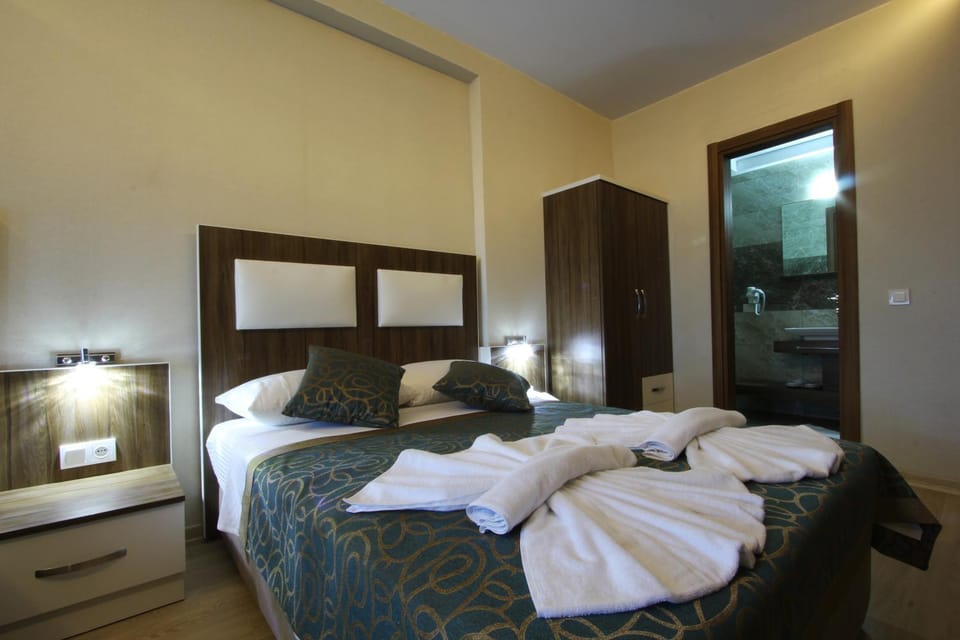 Bed, Photo of the whole room