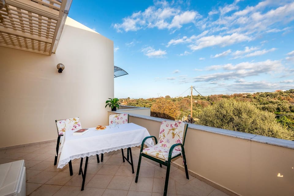 Natural landscape, View (from property/room), Balcony/Terrace