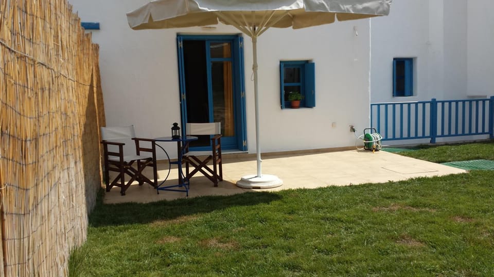 Epinio Apartment in Paros, Greece