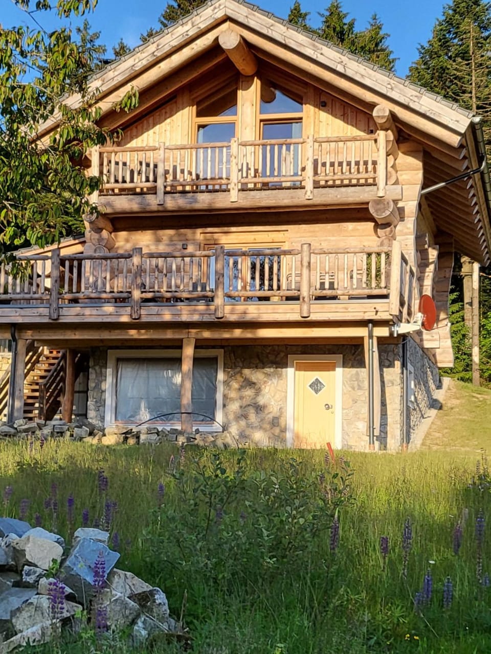 Property building, Garden