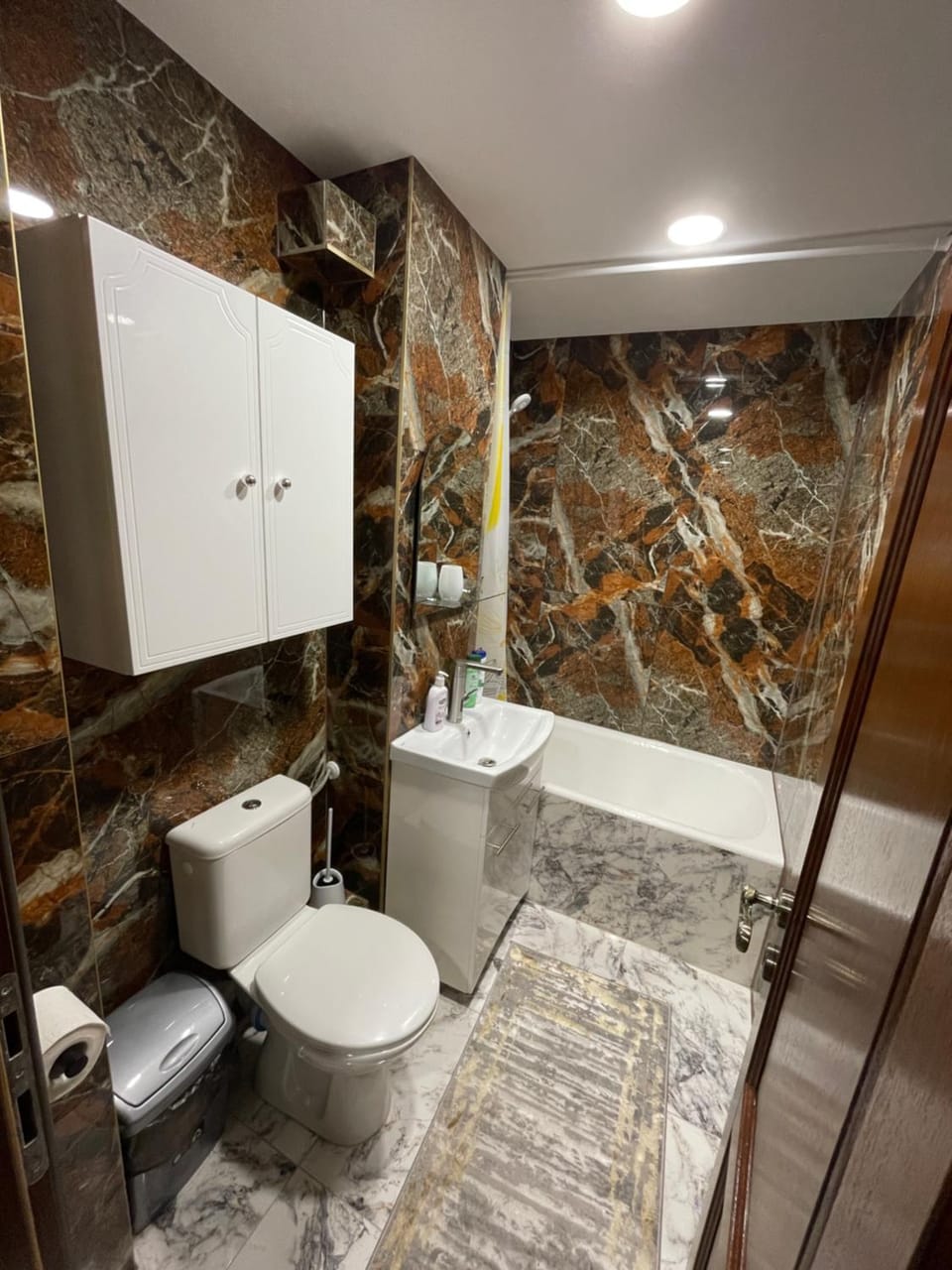 Shower, Toilet, Bathroom