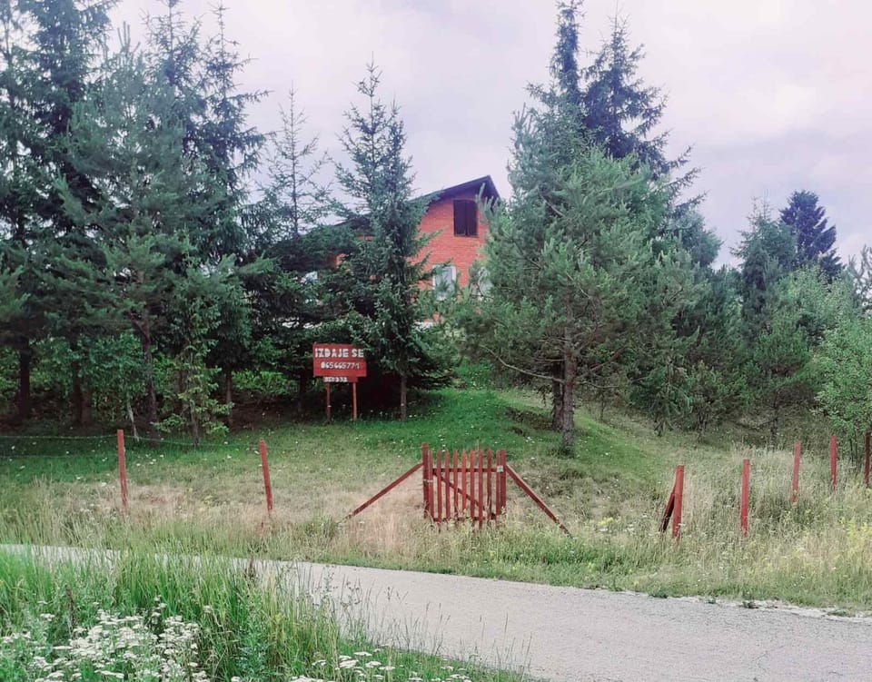 Property building, Day, Natural landscape, Street view