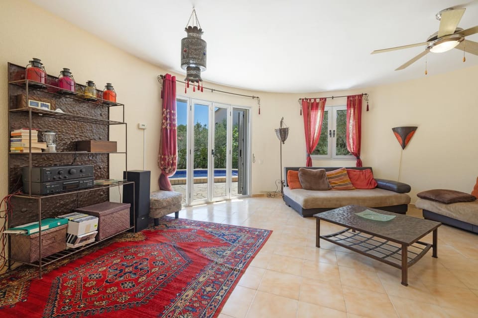 Casa Viviana House in Baix Ebre