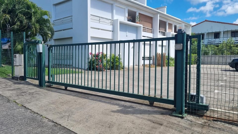 Property building, Parking