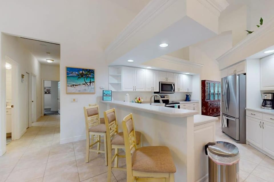 Driftwood Dreams House in Marco Island