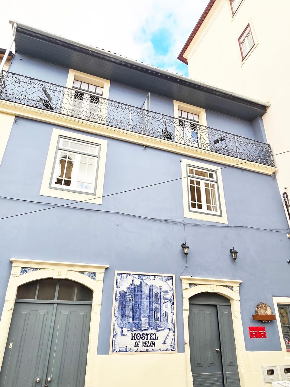 Property building, Facade/entrance